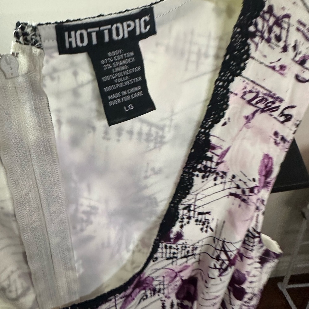 Hot Topic Dress - Picture 3 of 3